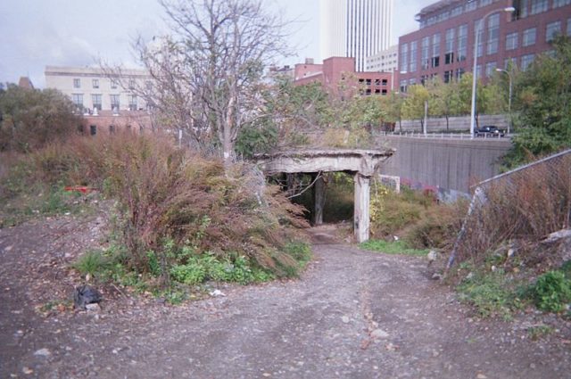 Rochester Subway portal. Author: Krimpet