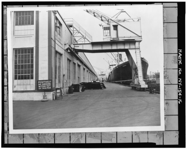 Semi-Portal Cranes.