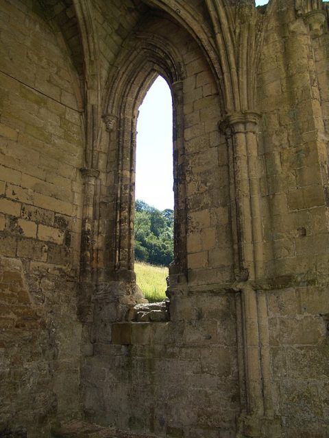 Window detail. Author: Tilman2007 – CC BY-SA 3.0