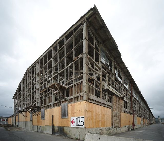 Abandoned building in October 2016. Dllu CC BY-SA 4.0