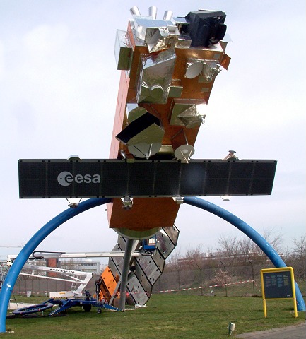 Model of Envisat in original size. See scaffolding and person near golden solar panel on the left for reference of size.