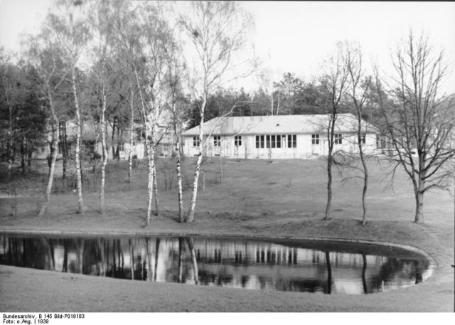 The Olympic village. Author: Bundesarchiv CC BY-SA 3.0 de