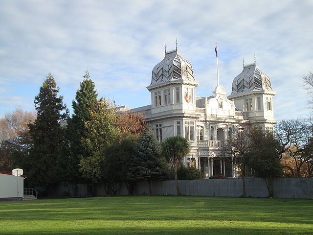 McLean’s Mansion in May 2011/ Author: Schwede66 – CC BY-SA 3.0