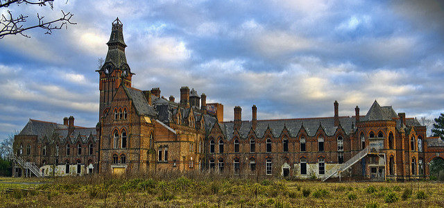 Barnes hospital. Author: paul CC BY 2.0