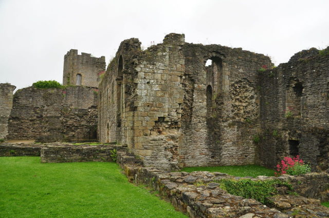 During WWI, the castle served as a prison. Author: Nilfanion. CC BY-SA 4.0