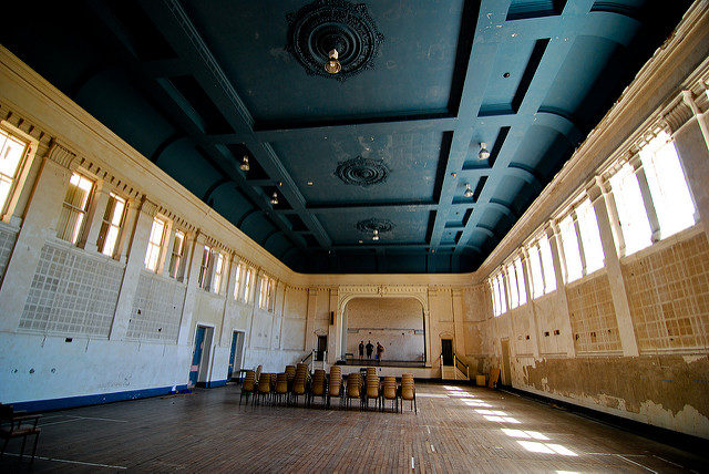 Swanbourne hospital interior. Author: Nate Robert CC BY 2.0