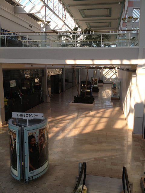 View from the second floor. Author: Mike Kalasnik CC BY-SA 2.0