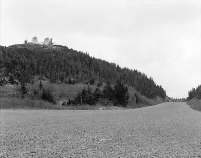 A station on top of a hill. Author: Rob Stapleton Public Domain