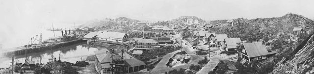 Anyox, British Columbia, 1911. Author: McRae Brothers. Public Domain