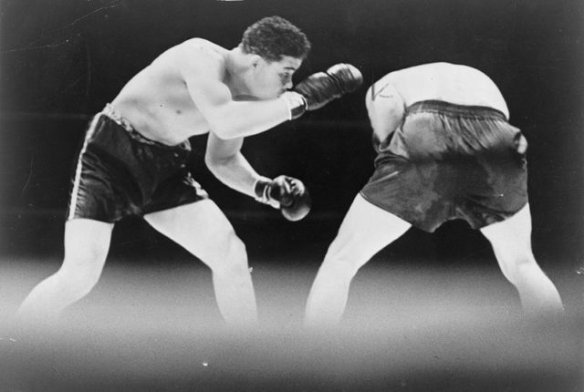 Joe Louis’ fight against Max Schmeling. Author: World Telegram staff photographer Public Domain