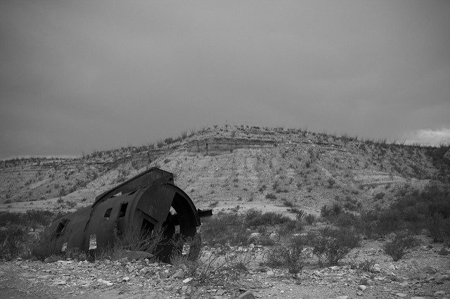 Part of the abandoned equipment. Author: Steve Davies CC BY-ND 2.0