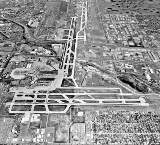 The airport in 1993. Author: US Geological Survey Public Domain