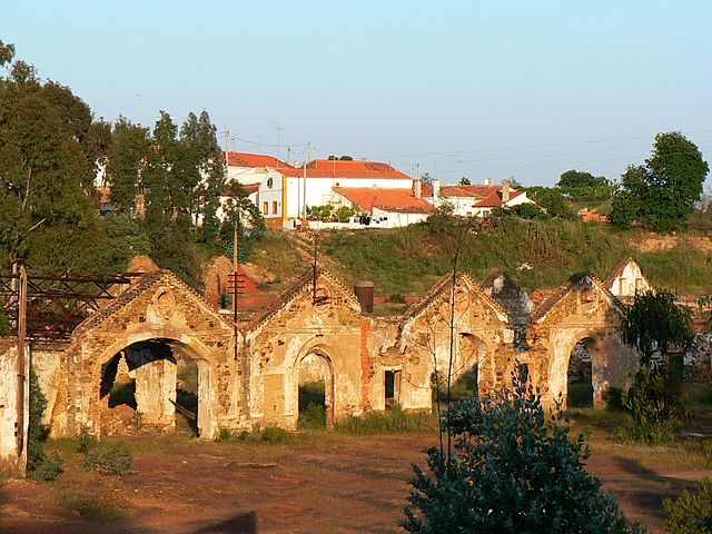 São Domingo mine village houses – Author: Paulo Juntas – CC BY-SA 2.5