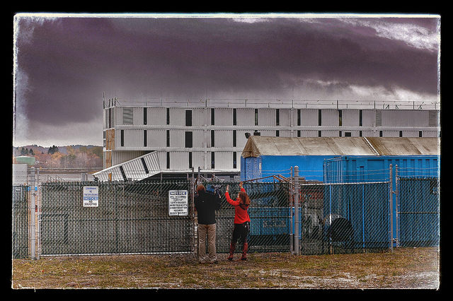 Google Barge at Portland Maine Harbor – Author: cloud2013 – CC BY 2.0