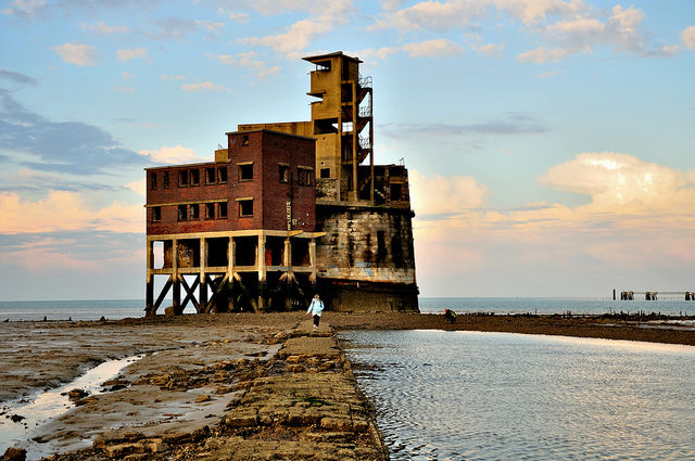 The Grain Tower. Author: Si Gardner CC BY-ND 2.0