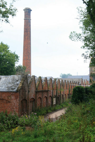 The Tonedale Mill in 2010. Author: Chris Allen CC BY-SA 2.0