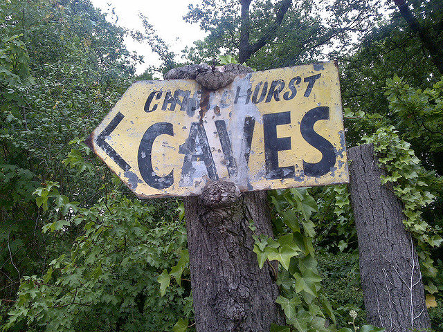 To the Chislehurst Caves. Author: Banalities CC BY 2.0