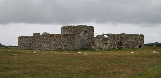 Camber Castle, East Sussex, Southeast England – Author: giborn_134 – CC BY 2.0