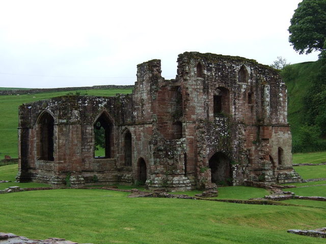 Abbey’s former infirmary; alternative view. Author: Katherine_Davis CC BY-SA 2.0