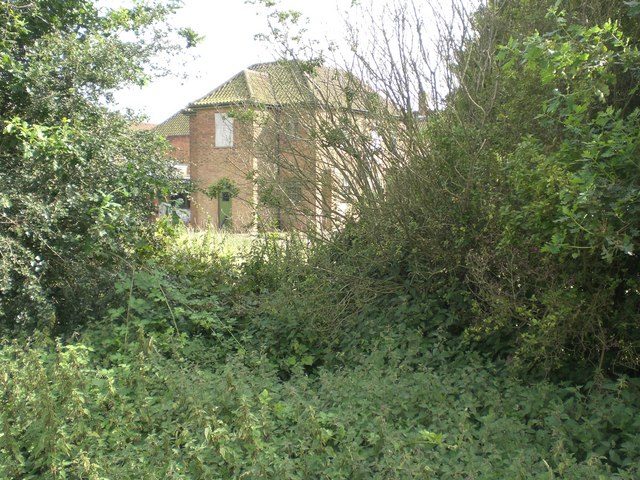 The accommodation block. Author: Nigel Jones CC BY-SA 2.0