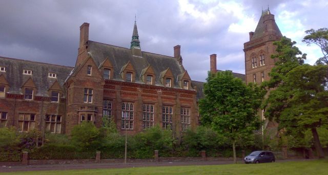 General view of the hospital/ Author: Anthony Hutchison CC BY-SA 2.0