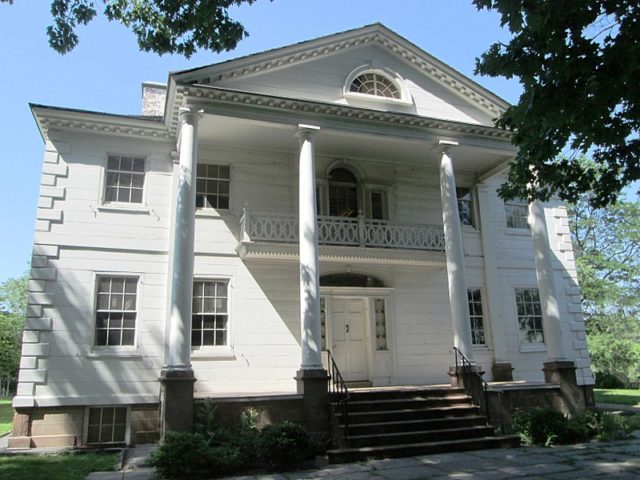 Morris–Jumel Mansion frontal photograph