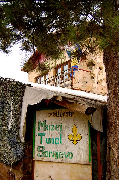 The tunnel museum. Author: Jordan Wooley CC BY-SA 2.0