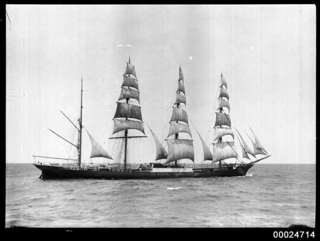 Historic picture of Moshulu/ Author: Australian National Maritime Museum