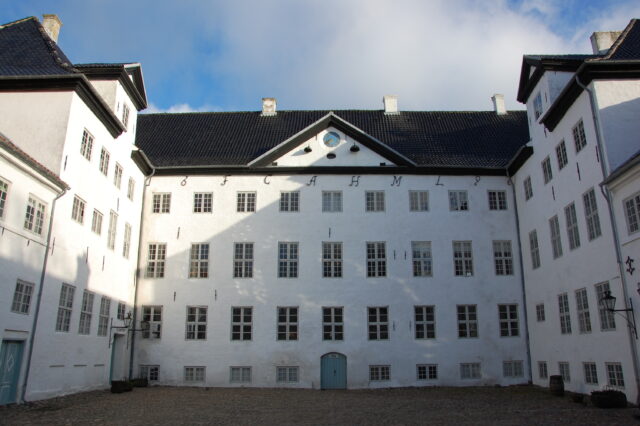 The courtyard of Dragsholm castle.