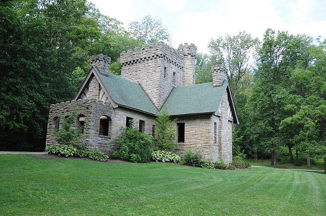 Squire’s Castle/ Author: E Photos – CC BY 2.0