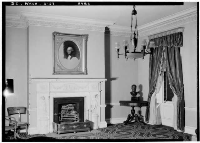 The interior of the house in 1936/ Author: Library of Congress Prints and Photographs Division Washington