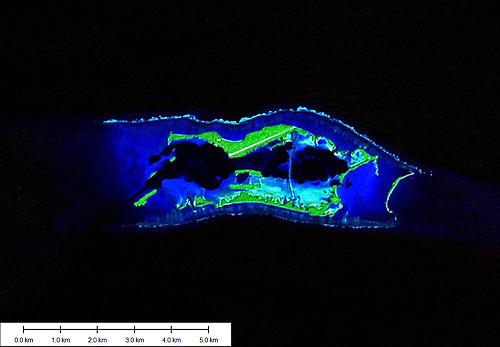 Palmyra Atoll, satellite image – Author: Mr Minton – CC BY 2.0