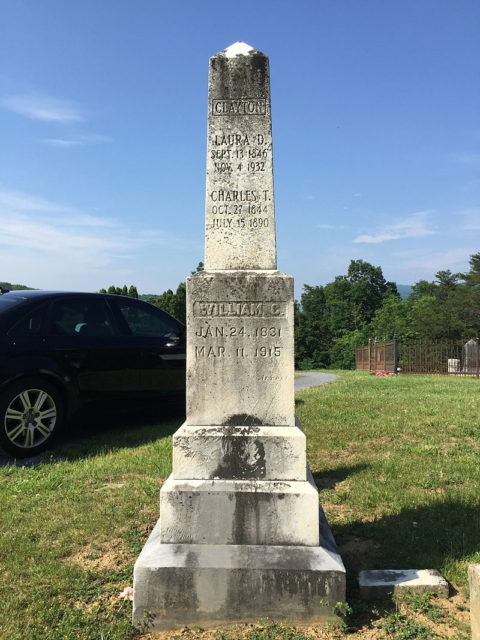 The gravestone of William C. Clayton. Author: Justin.A.Wilcox – CC BY-SA 4.0