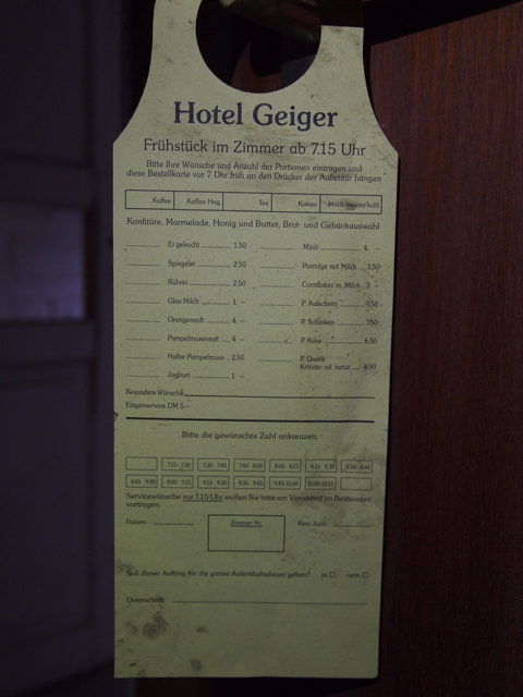 Room-breakfast menu-card.