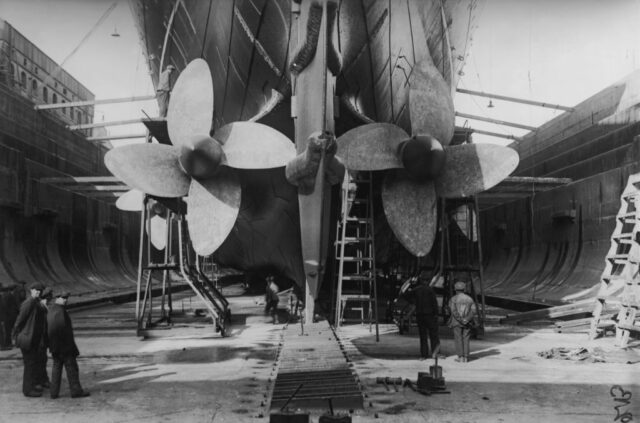 RMS Mauretania (1906) in dry dock