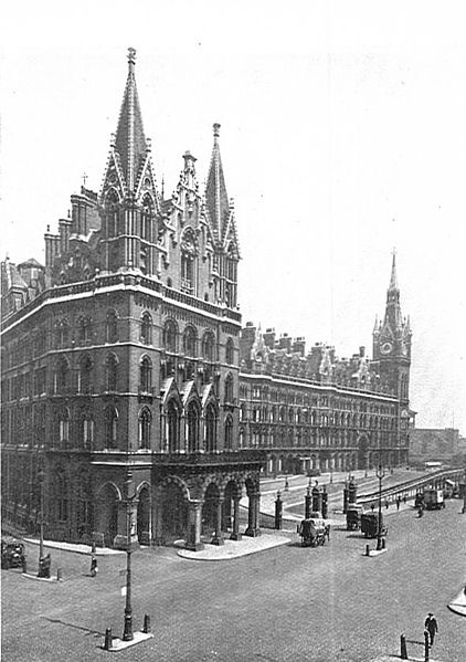 The hotel in 1928. Author: Andy Dingley