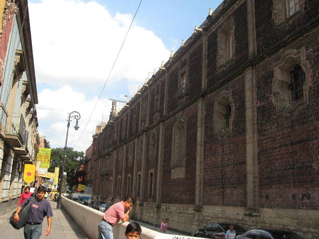 View of the facade.