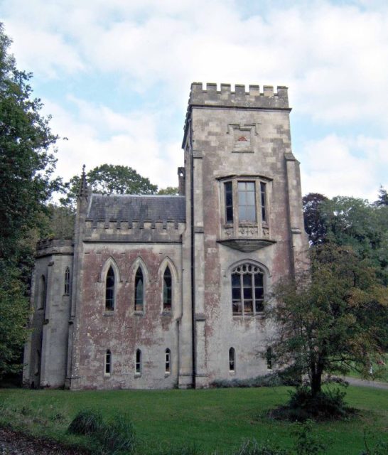 The remaining north wing of Fonthill Abbey. Author: Rictor Norton & David Allen – CC BY 2.0