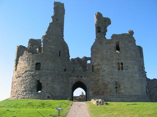 The Great Gatehouse/ Author: Chris McLean – CC BY-SA 2.0