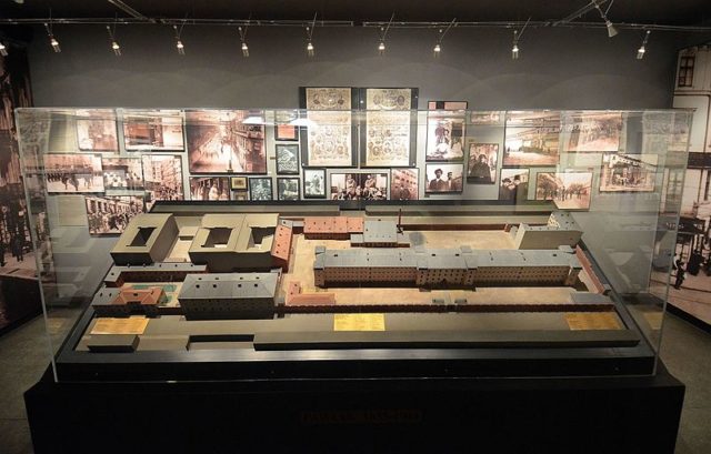 Model of the prison. Author: Adrian Grycuk – CC BY-SA 3.0 pl
