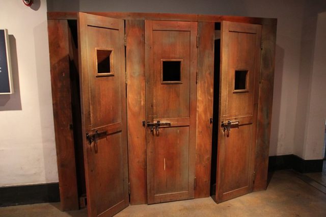 Part of the torturing room. Author: Noh Mun Duek – CC BY-SA 4.0