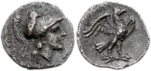 Roman coins c. 280-275 BC. Head of Athena wearing crested Corinthian helmet (left), Eagle standing left on thunderbolt (right). Author: Classical Numismatic Group, Inc. – CC BY-SA 2.5