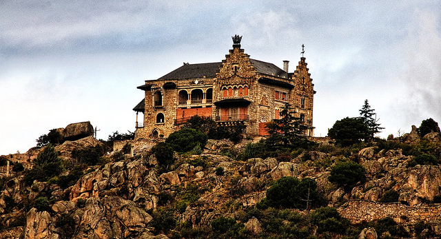 Palace of Canto del Pico in Torrelodones, Spain. Author: Neticola Sny - CC BY 2.0