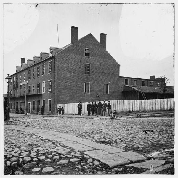 The prison was located between what is now 17th Street and 18th Street in Richmond, Virginia.