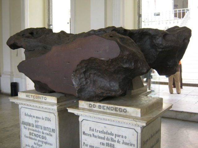 The largest meteorite ever found in Brazil, the Bendegó meteorite, unsurprisingly survived the fire unscathed. Author: Jorge Andrade – CC BY 2.0