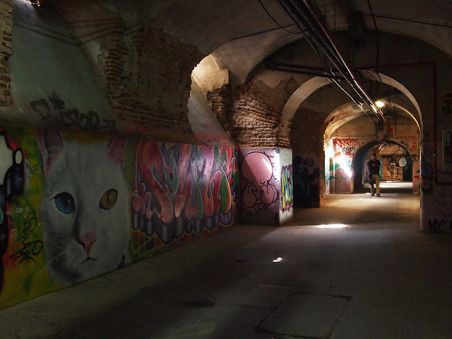 More of the interior halls connecting the factory’s great halls – Author: Marta Nimeva Nimeviene – CC BY 2.0