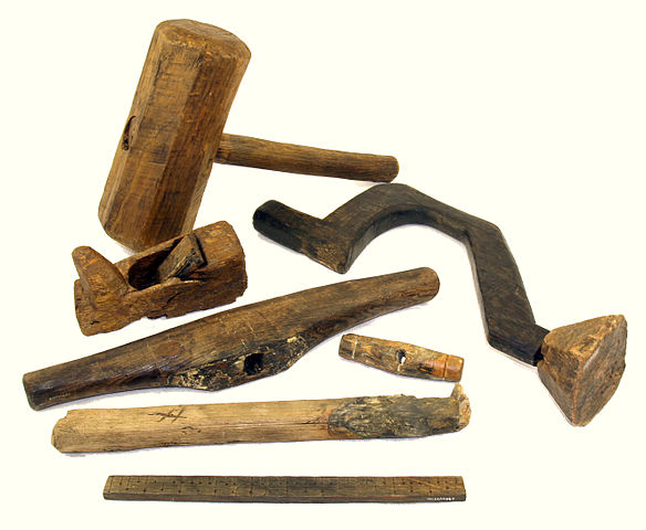 Carpentry tools, found in chests stowed in one of the main deck cabins. Author: Mary Rose Trust CC BY-SA 3.0