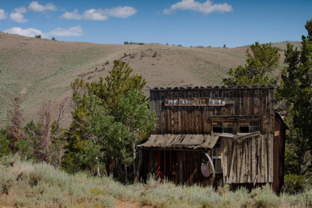 A building known as the Ole Shack. Author: Anna-Katharina Stocklin CC BY-SA 3.0