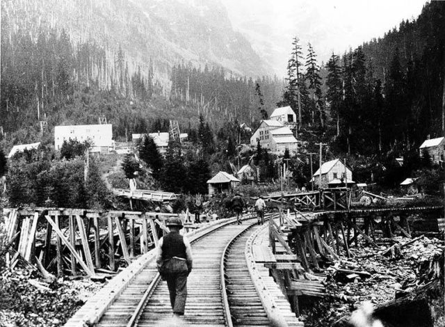 Monte Cristo in 1912. Author: University of Washington Libraries, Special Collections