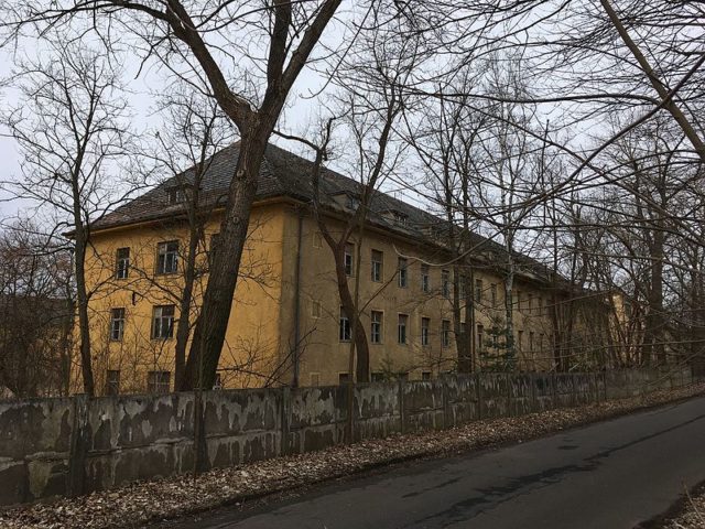 Some of the buildings were still standing in 2017. Author: Assenmacher CC BY-SA 4.0